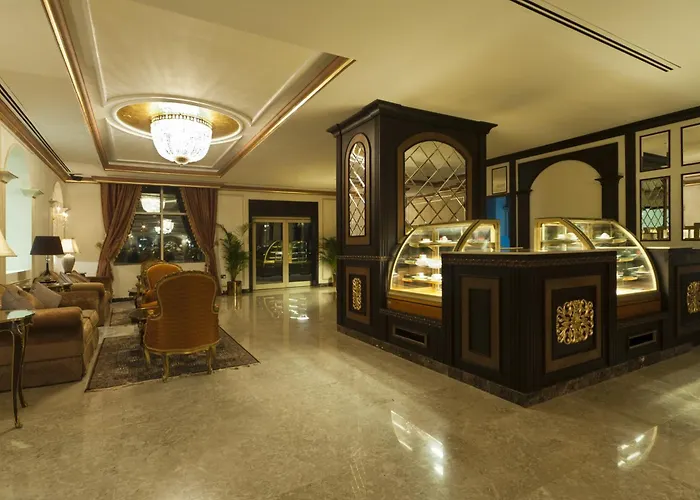 Magnum Hotel&Suites West Bay