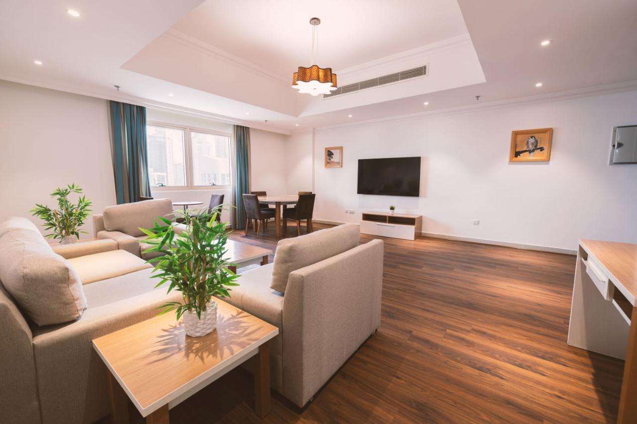 Magnum Hotel&suites West Bay Aparthotel