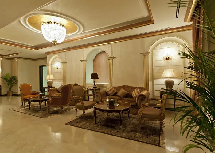 Magnum Hotel & Suites West Bay